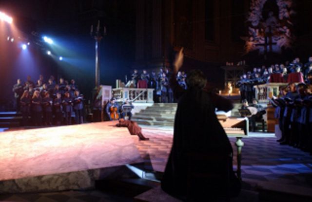 Teatro San Carlo di Napoli, Quarant’ore 2001